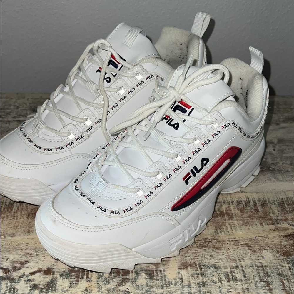 Fila Classic White and Red Athletic Shoes